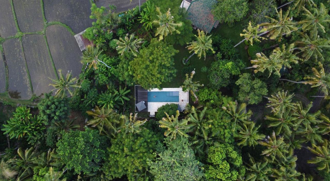 Hidden Heaven Rumah Barong Jasri 外观 照片