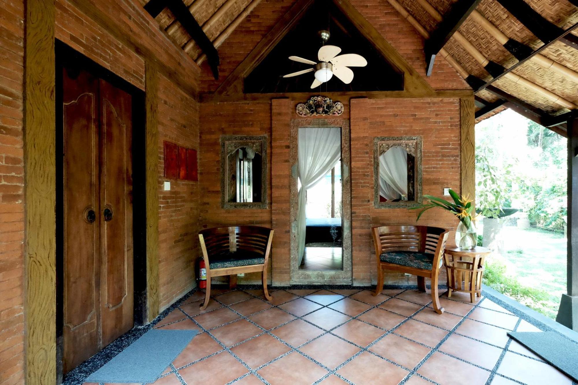 Hidden Heaven Rumah Barong Jasri 外观 照片